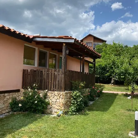 тихият кът- Guest house Ognyanovo (Blagoevgrad)